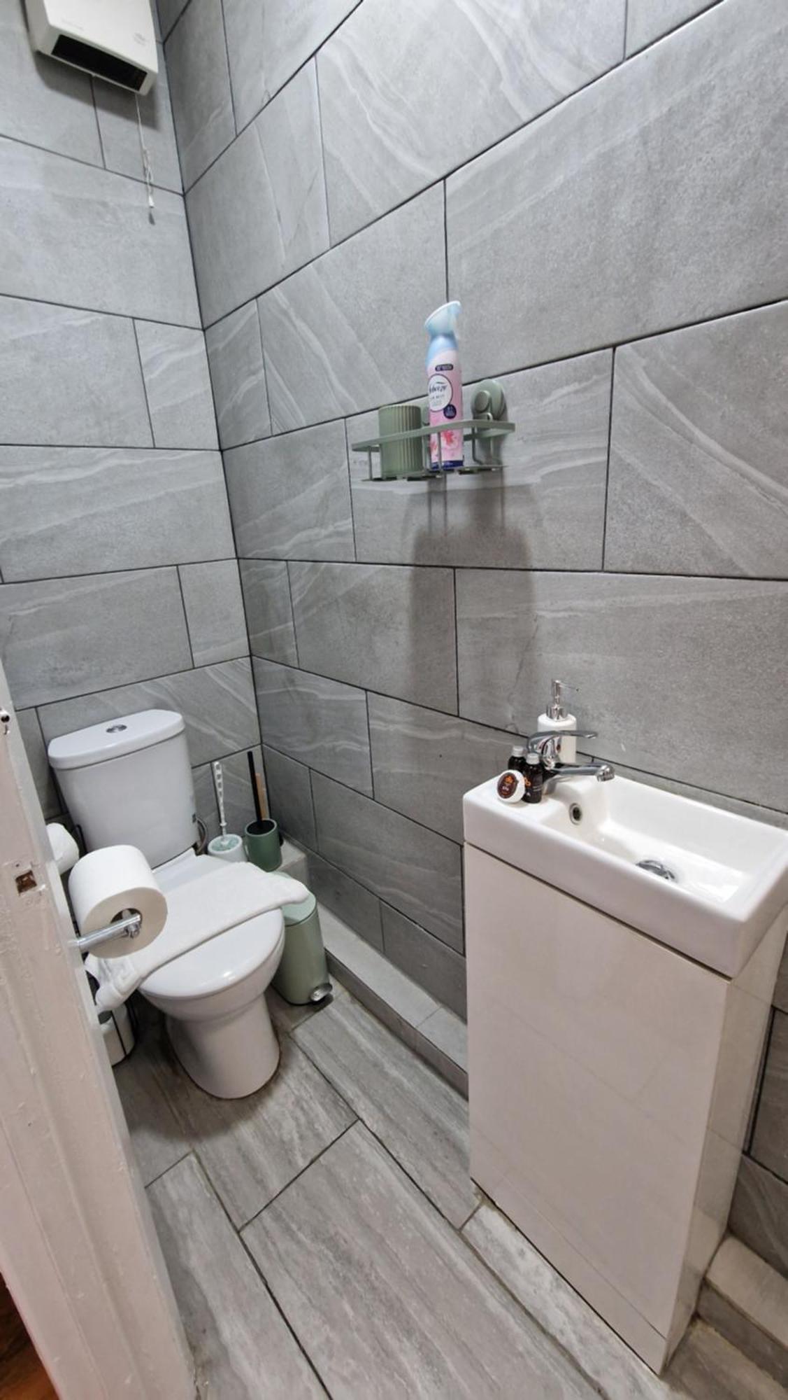 2 Bedroom Apartment Near Station London Luaran gambar